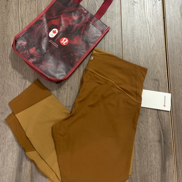 lululemon athletica Pants - NWT LULULEMON Nulu Colour Block High-Rise Tight 25"